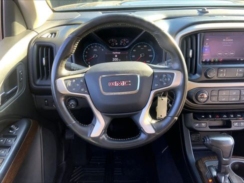 Used 2019 GMC Canyon Denali image 5