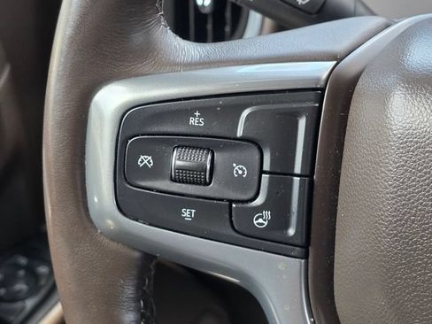 Used 2022 Chevrolet Silverado 1500 LT w/ Diesel Off-Road Package AWD/4WD image 39