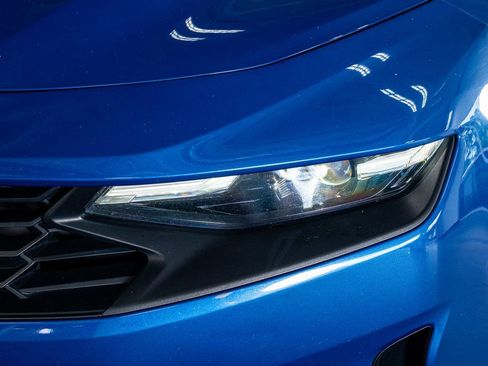 Used 2022 Chevrolet Camaro LT image 13