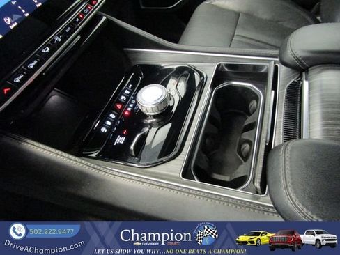 Used 2023 Jeep Wagoneer L Series II AWD/4WD image 40