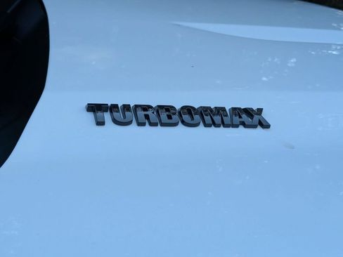 New 2026 Chevrolet Silverado 1500 Custom w/ Turbomax Blackout Package AWD/4WD image 30