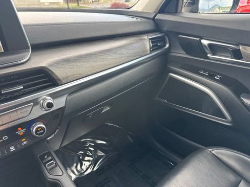 Used 2020 Kia Telluride EX AWD/4WD image 16