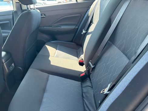 Used 2025 Nissan Versa SV FWD image 23