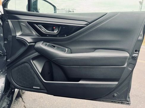 Used 2023 Subaru Outback Limited image 14