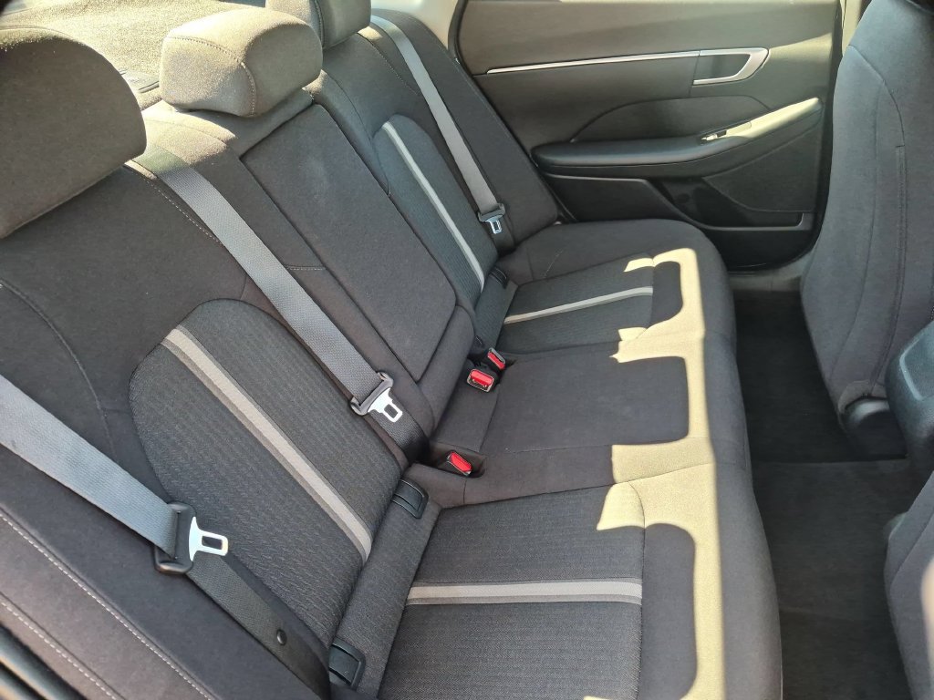 Used 2025 Hyundai Sonata SEL FWD image 30