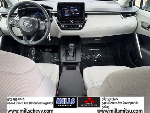 Used 2026 Toyota Corolla Cross L FWD image 22
