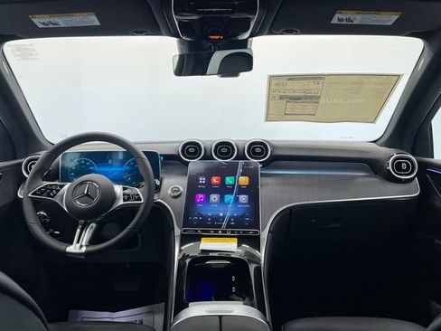 New 2026 Mercedes-Benz GLC 300 image 6