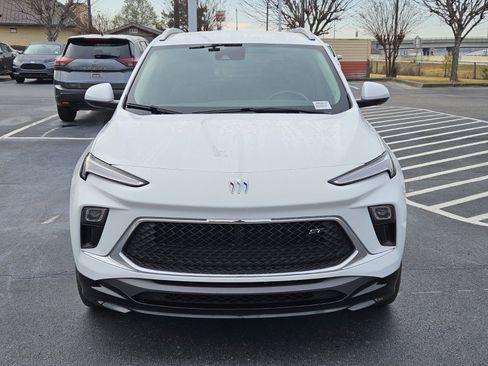 Used 2024 Buick Encore GX Sport Touring w/ Comfort Package image 2