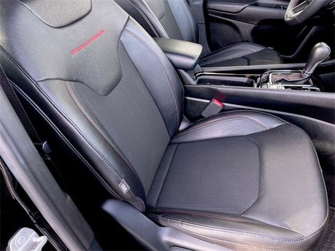 Used 2024 Jeep Compass Trailhawk image 23