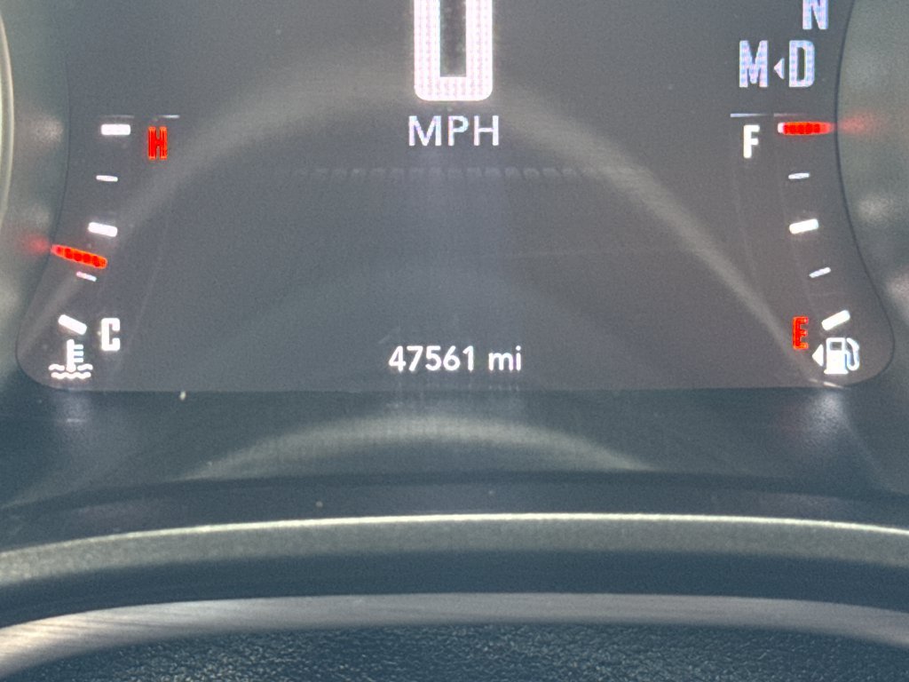 Used 2018 Dodge Challenger R/T w/ Driver Convenience Group RWD image 16