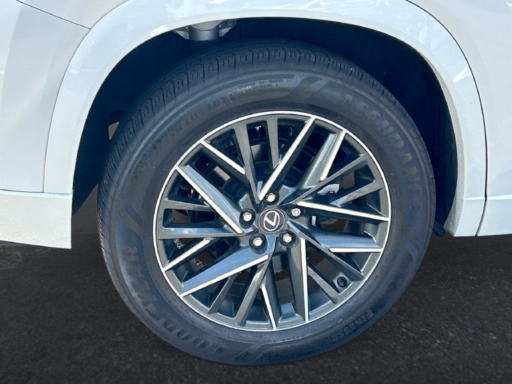 Used 2025 Lexus TX 350 FWD w/ Technology Package image 17