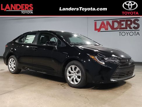 New 2026 Toyota Corolla LE image 1