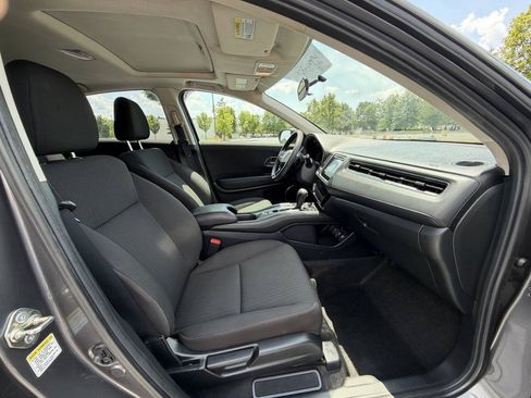 Used 2016 Honda HR-V EX image 15