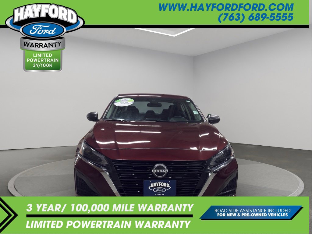Used 2025 Nissan Altima 2.5 SV FWD image 6