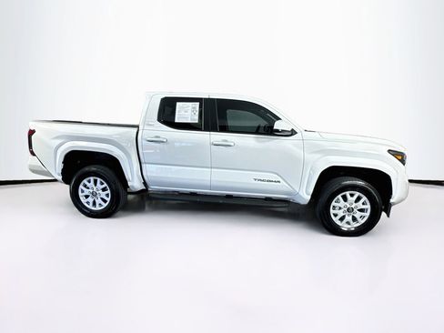Used 2024 Toyota Tacoma SR5 RWD image 11