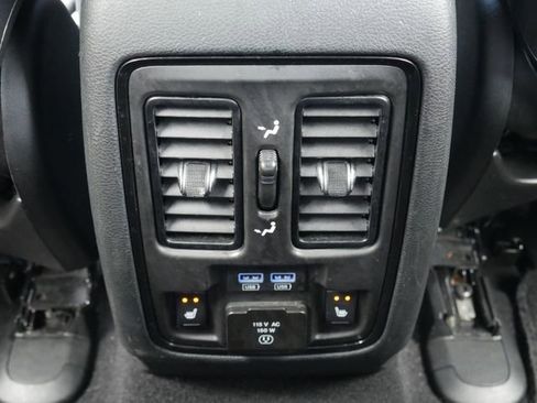 Used 2024 Dodge Durango GT AWD/4WD image 30