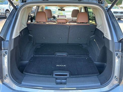 Used 2026 Nissan Rogue Platinum w/ Platinum Premium Package AWD/4WD image 10