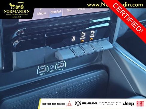 Certified 2025 RAM 1500 Big Horn AWD/4WD image 13