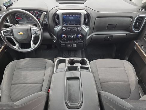 Used 2022 Chevrolet Silverado 3500 LT w/ Convenience Package AWD/4WD image 9