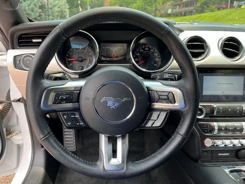 Used 2017 Ford Mustang GT Premium RWD image 12