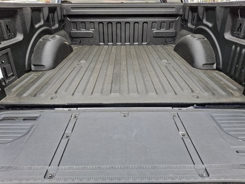 Used 2022 Ford F150 Raptor w/ Equipment Group 801A High AWD/4WD image 28