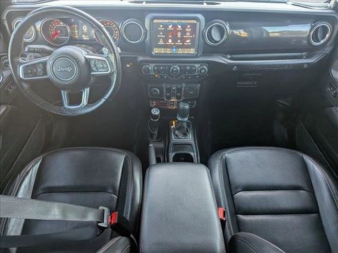 Used 2022 Jeep Wrangler Unlimited Rubicon w/ Trailer Tow Package image 18