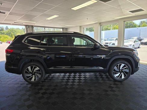 New 2026 Volkswagen Atlas SEL AWD/4WD image 2