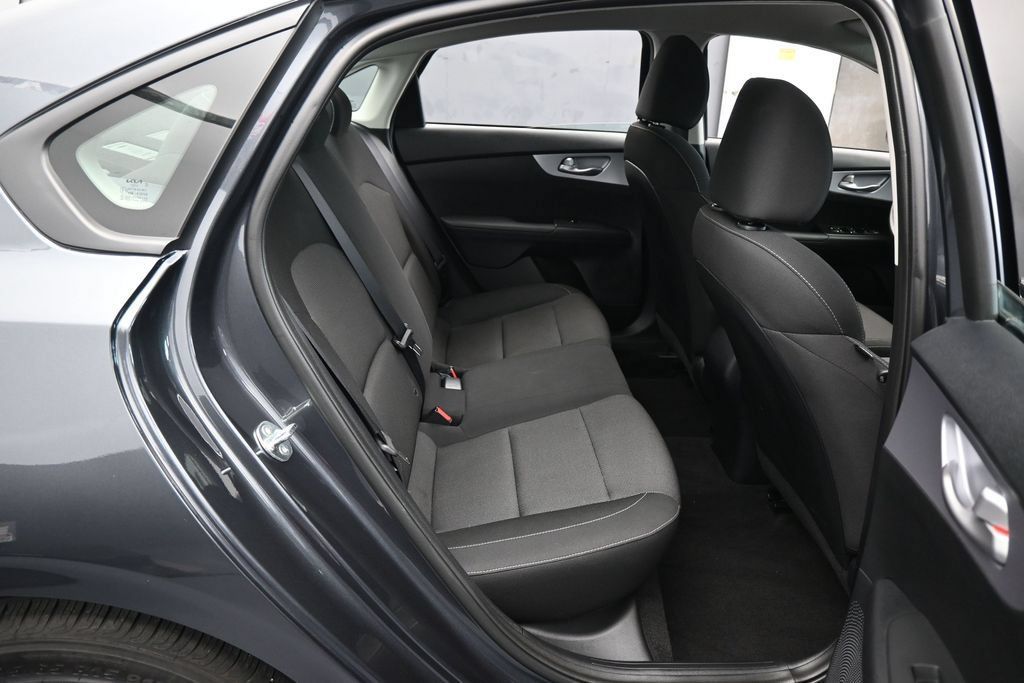 Used 2024 Kia Forte LX FWD image 32