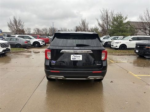 Certified 2023 Ford Explorer XLT w/ Equipment Group 202A image 6