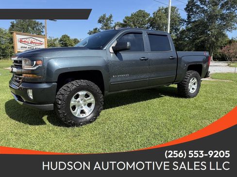 Used 2018 Chevrolet Silverado 1500 LT w/ All Star Edition AWD/4WD image 1