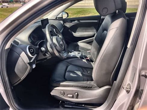 Used 2016 Audi A3 1.8T Premium image 11