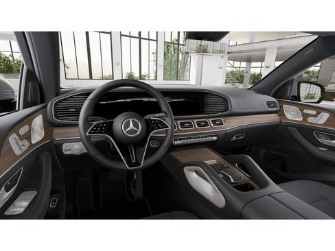 New 2026 Mercedes-Benz GLE 450 4MATIC Coupe image 3