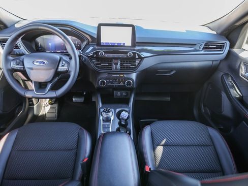 Used 2025 Ford Escape ST-Line image 24