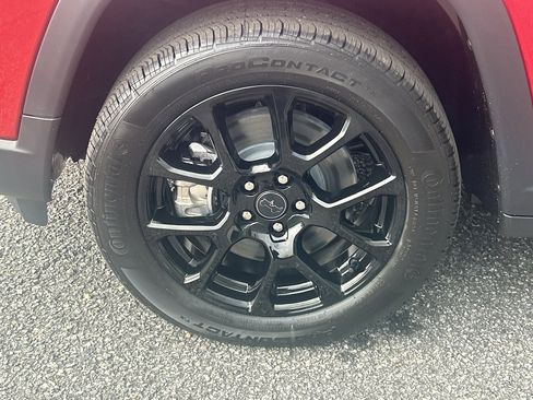 New 2026 Jeep Compass Latitude image 26