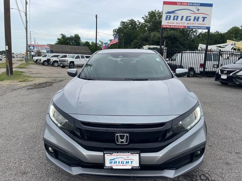 Used 2019 Honda Civic Sport image 2