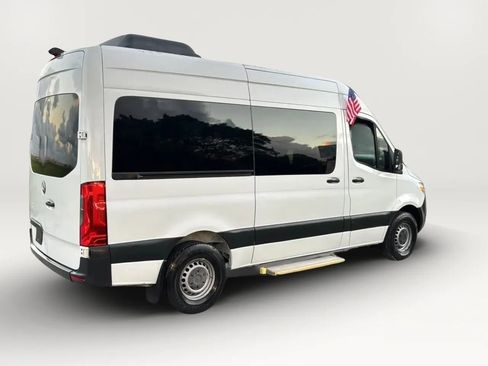 Used 2019 Mercedes-Benz Sprinter 2500 image 8