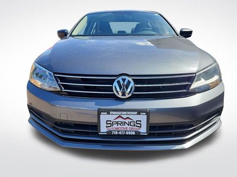 Used 2015 Volkswagen Jetta SE FWD image 8