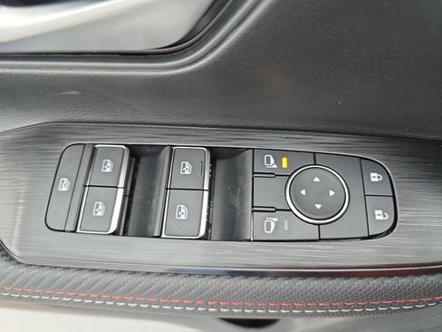 New 2026 Nissan Kicks SR FWD image 27