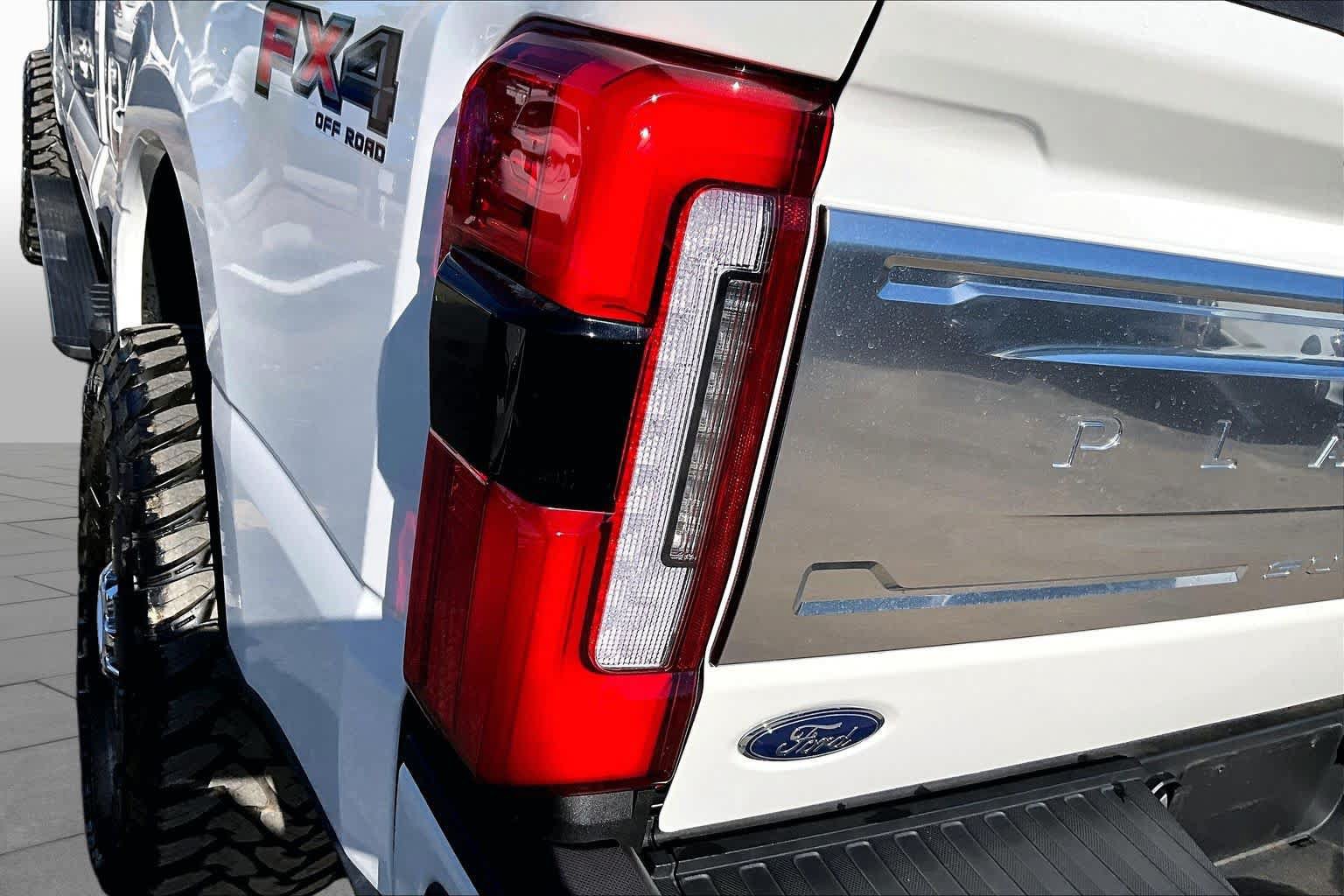 Used 2026 Ford F250 Platinum w/ Platinum Plus Package AWD/4WD image 29