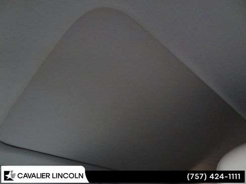 Used 2019 Lincoln MKC Reserve w/ MKC Technology Package image 10