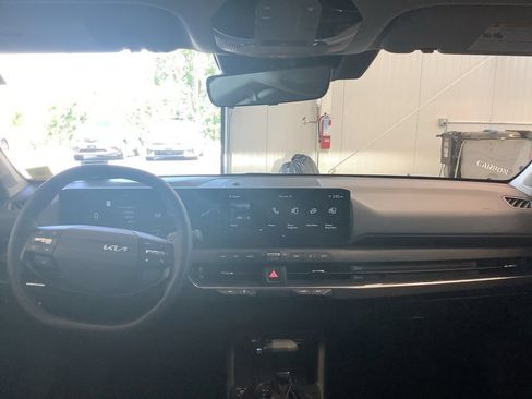Certified 2025 Kia K4 EX FWD image 7