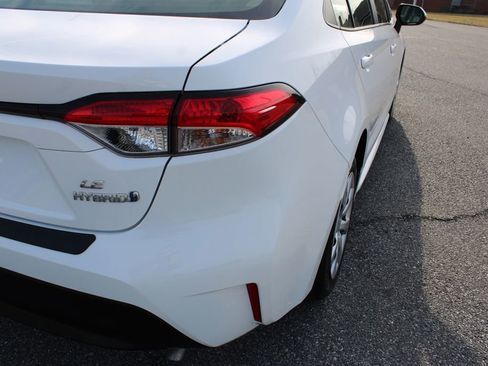 Used 2024 Toyota Corolla LE image 41