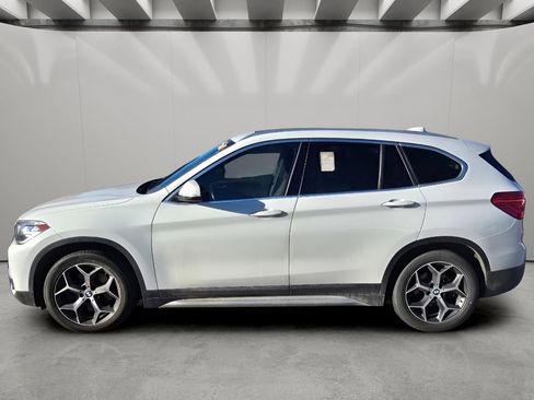 Used 2019 BMW X1 xDrive28i w/ Convenience Package image 3