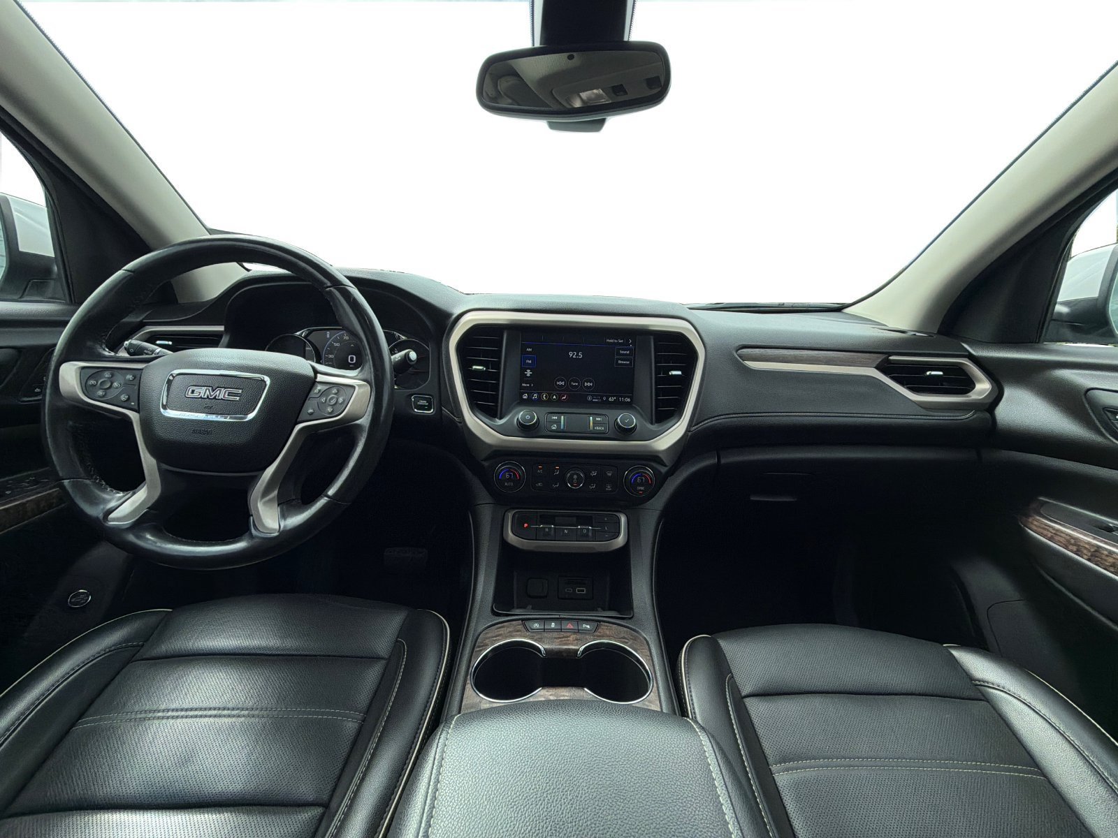 Used 2022 GMC Acadia Denali AWD/4WD image 14
