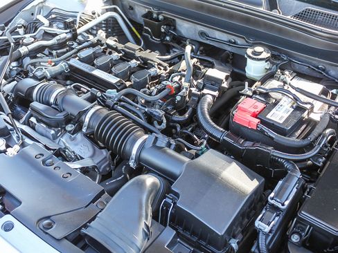 Used 2018 Honda Accord Sport image 27