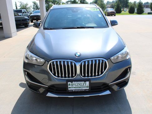 Used 2021 BMW X1 xDrive28i w/ Convenience Package AWD/4WD image 2