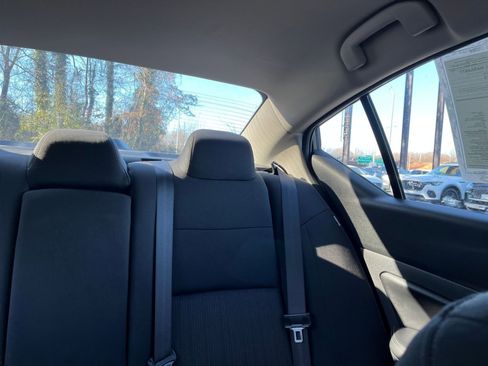 Used 2025 Nissan Altima 2.5 SV image 36