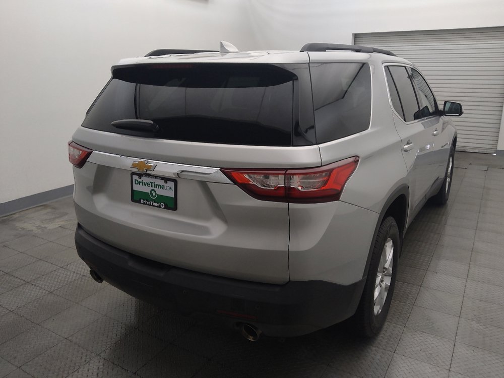 Used 2021 Chevrolet Traverse LT AWD/4WD image 7