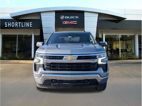 Used 2025 Chevrolet Silverado 1500 LT AWD/4WD image 10