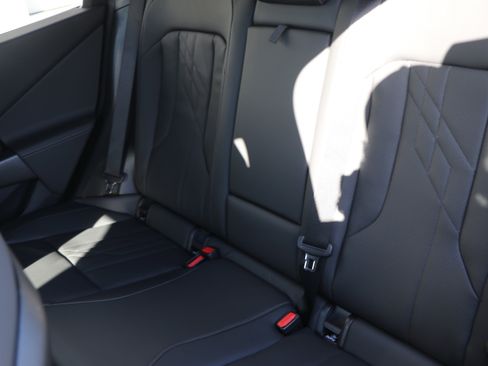 Certified 2025 BMW X3 xDrive30i w/ Convenience Package image 36